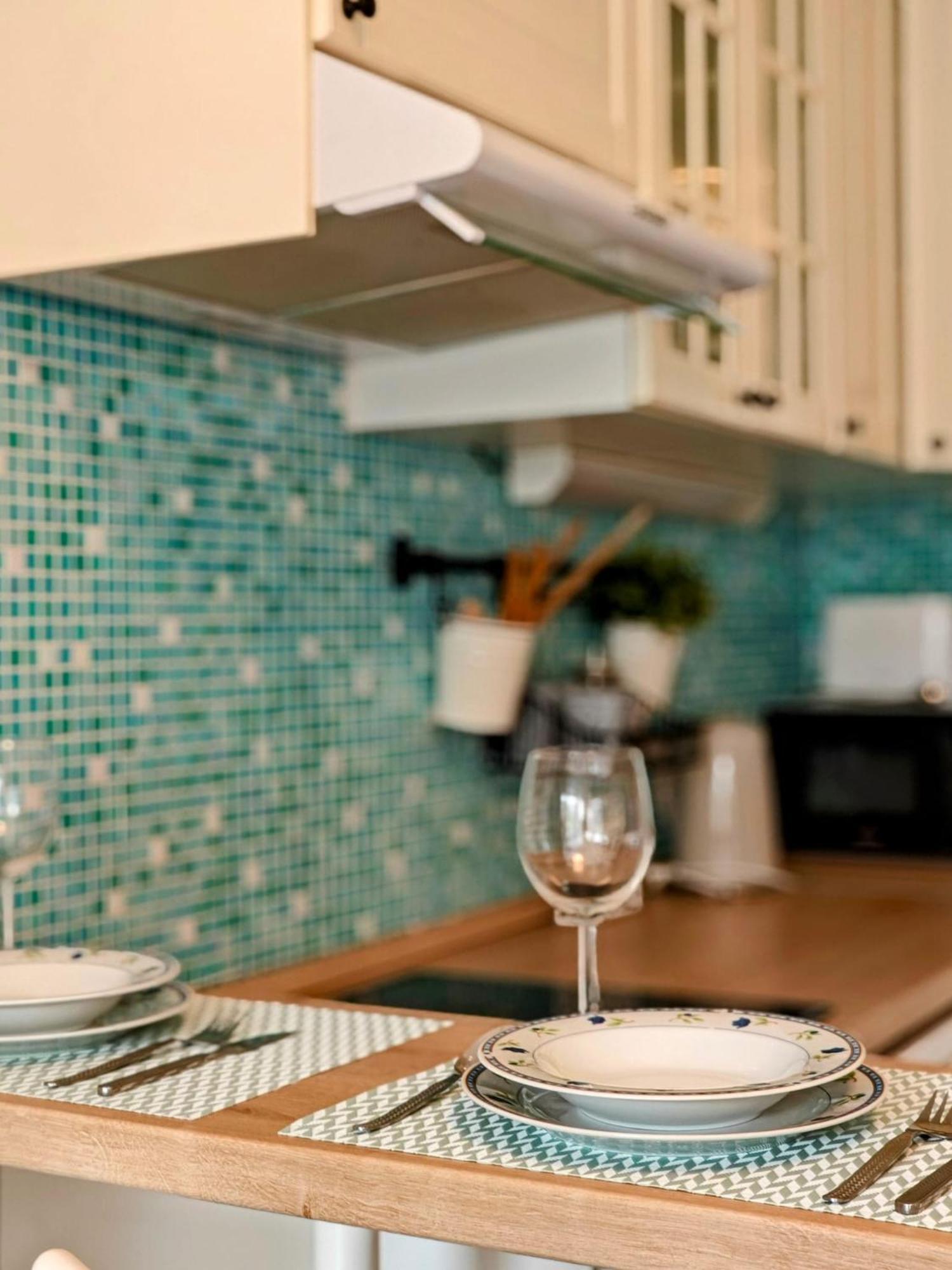 - Free Garage, Ac, Wi-fi, Balcony, Electric Blinds Apartament *